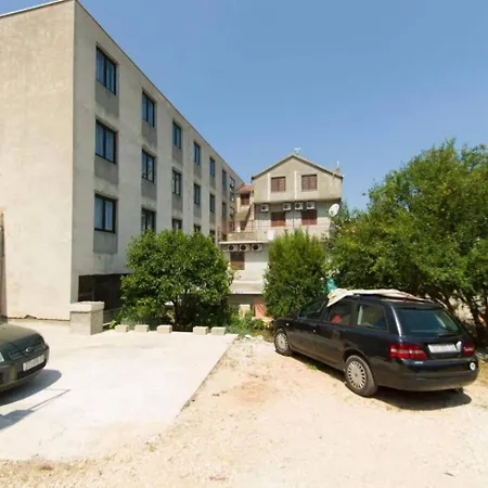 Aparthotel Sobe Andreis 3*